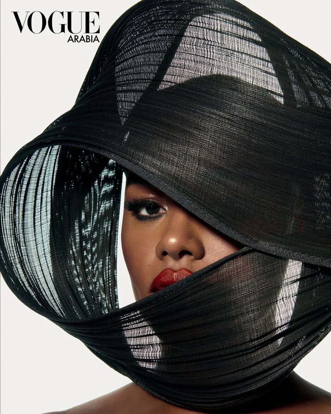 女性情報誌 Vogue Arabia July/August 2021 Queen Precious Lee by Paola Kudacki Vogue Arabia August 2021